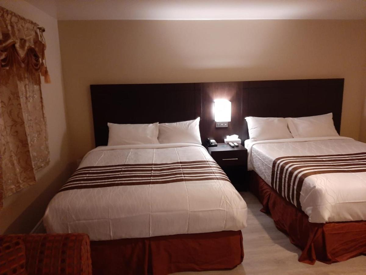 Silver Maple Motel Haliburton Esterno foto